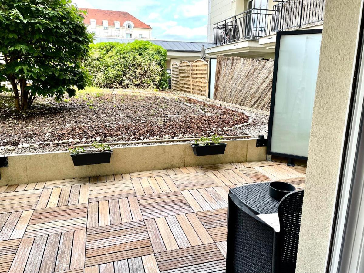 Studio Disneyland Paris 2 - Terrasse Бюсси-Сен-Жорж Экстерьер фото
